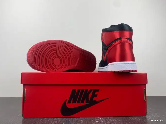 HYPE Jordan Air FD4810-061 OG 1 Satin Bred High WMNS 0503